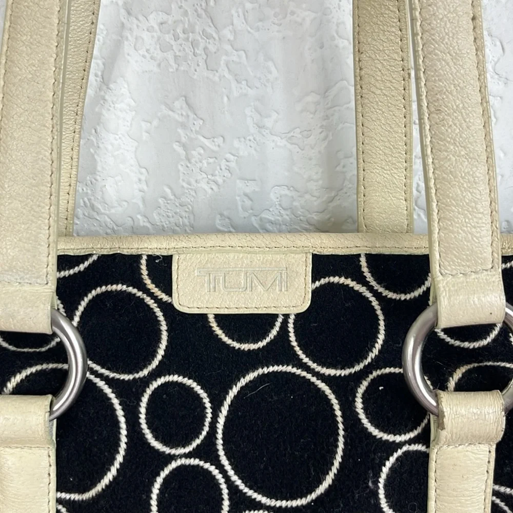 Tumi Wool Graphic VTG Circle Shoulder Tote Bag - Picture 2 of 10